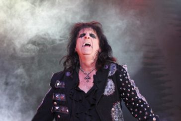 Interview with Alice Cooper on late musician Glen Campbell